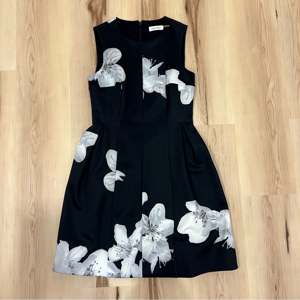 Calvin Klein Black Floral Sleeveless Dress Size 6P
